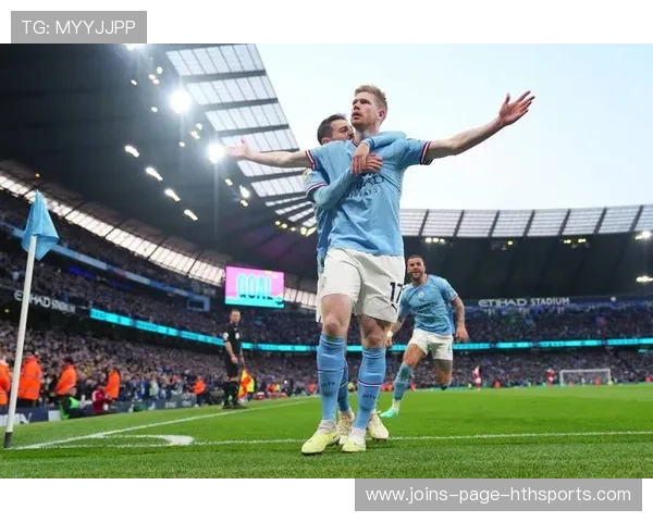 德布劳内传切配合哈兰德轻松破门